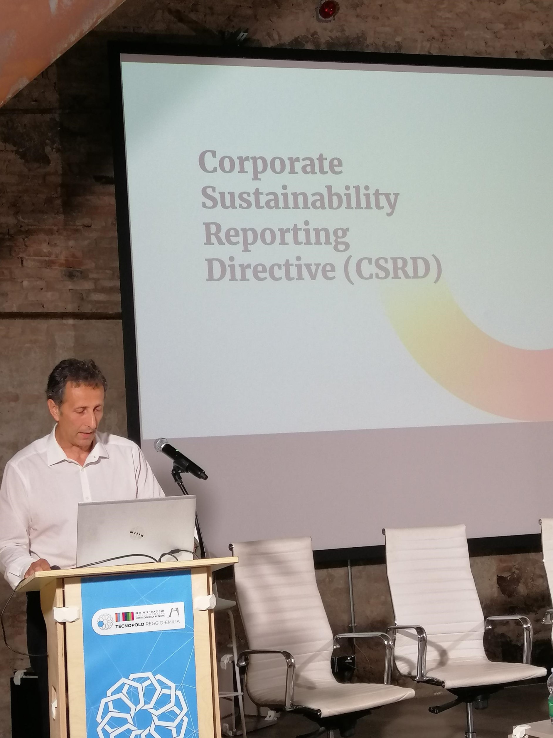 foto dall'evento "ESG – Obblighi per grandi Imprese & implicazioni per la catena di fornitura"